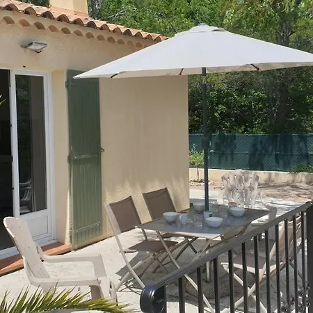Maison En Provence Ferienhaus Pierrevert