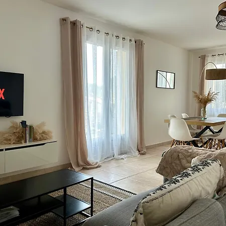 Maison En Provence * Pierrevert