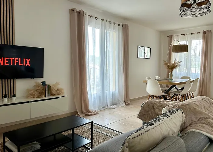 Maison En Provence * Pierrevert